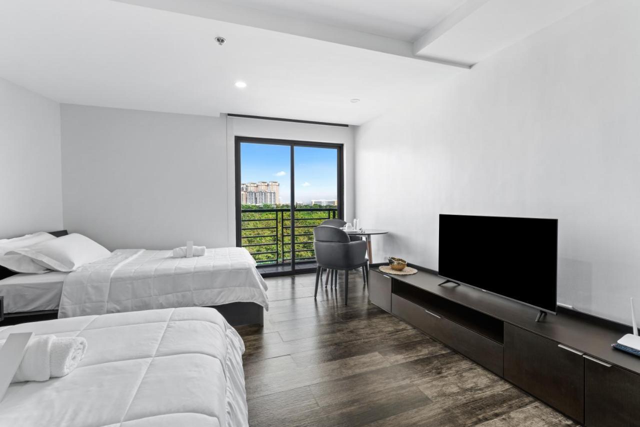Espacio Hotel Taguig Εξωτερικό φωτογραφία